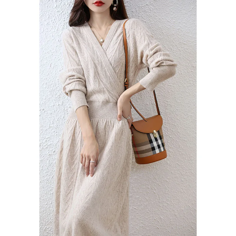 Elegant Fashion Cashmere Sweater Women Dresses 100% Merino Wool V-Neck Long-Sleeve Thick Knitted Dress Winter Long A-Line Skirts