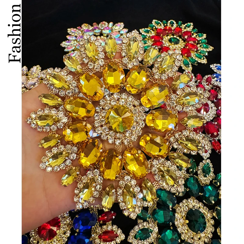 Fiore di strass per cucire in vetro di cristallo superiore giallo dorato, strass a Base d\'oro da 11cm, fai da te/abiti da sposa/accessorio per