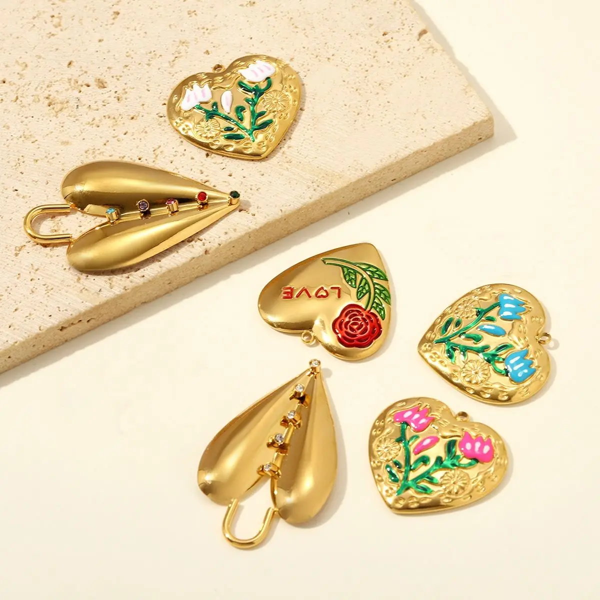 

3Pcs/Lot Stainless Steel Heart Flower Charms DIY Earring Gold Color Necklace Pendants for Fashion Jewelry Making Wholesale