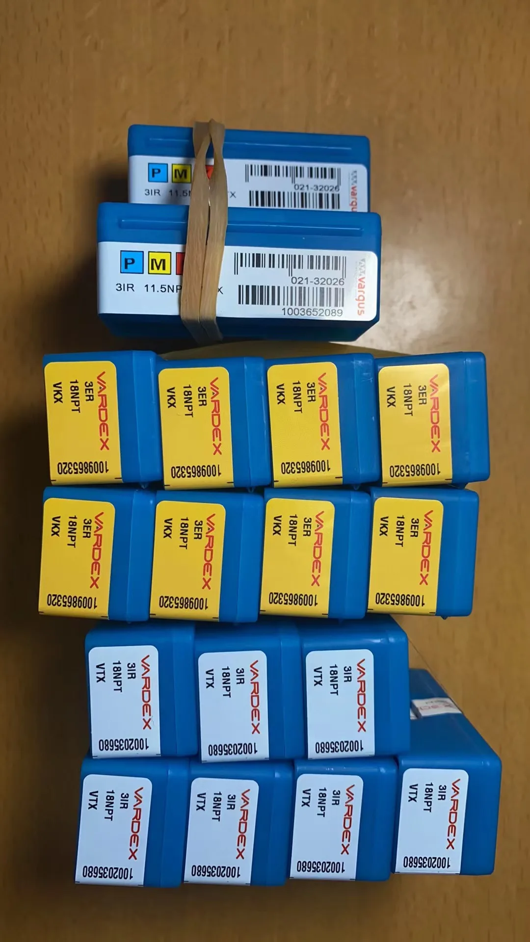 

CNC lathes, milling machines, carbide milling inserts 3IR/3ER 11.5/14/18/27NPT VTX/VKX in stock