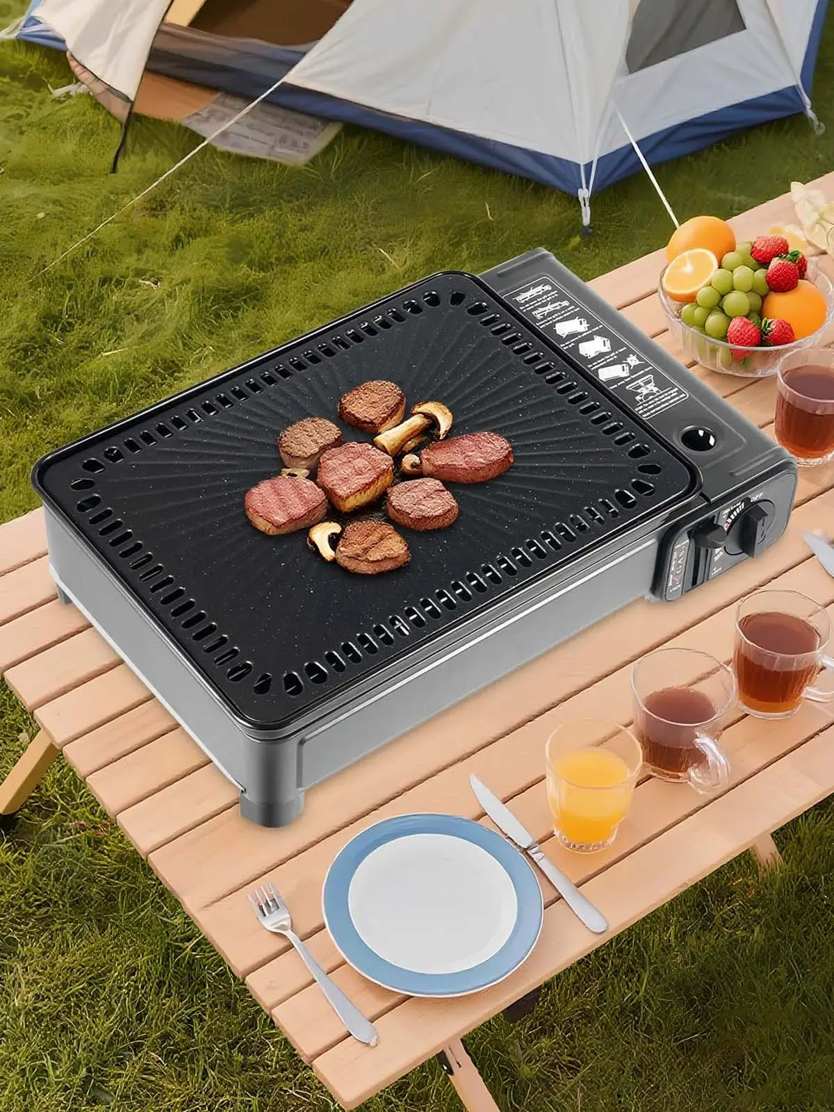 Tragbarer Camping-Grill Gaskocher, Butan-Gasgrill, Barbecue-Grill für Outdoor-Grillen von Fleisch, Gemüse