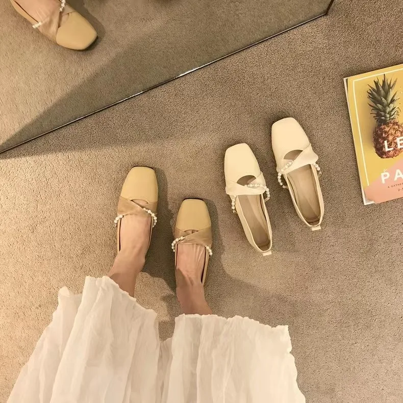 Single shoes flat bean shoes women spring and summer new all match grandma shoes