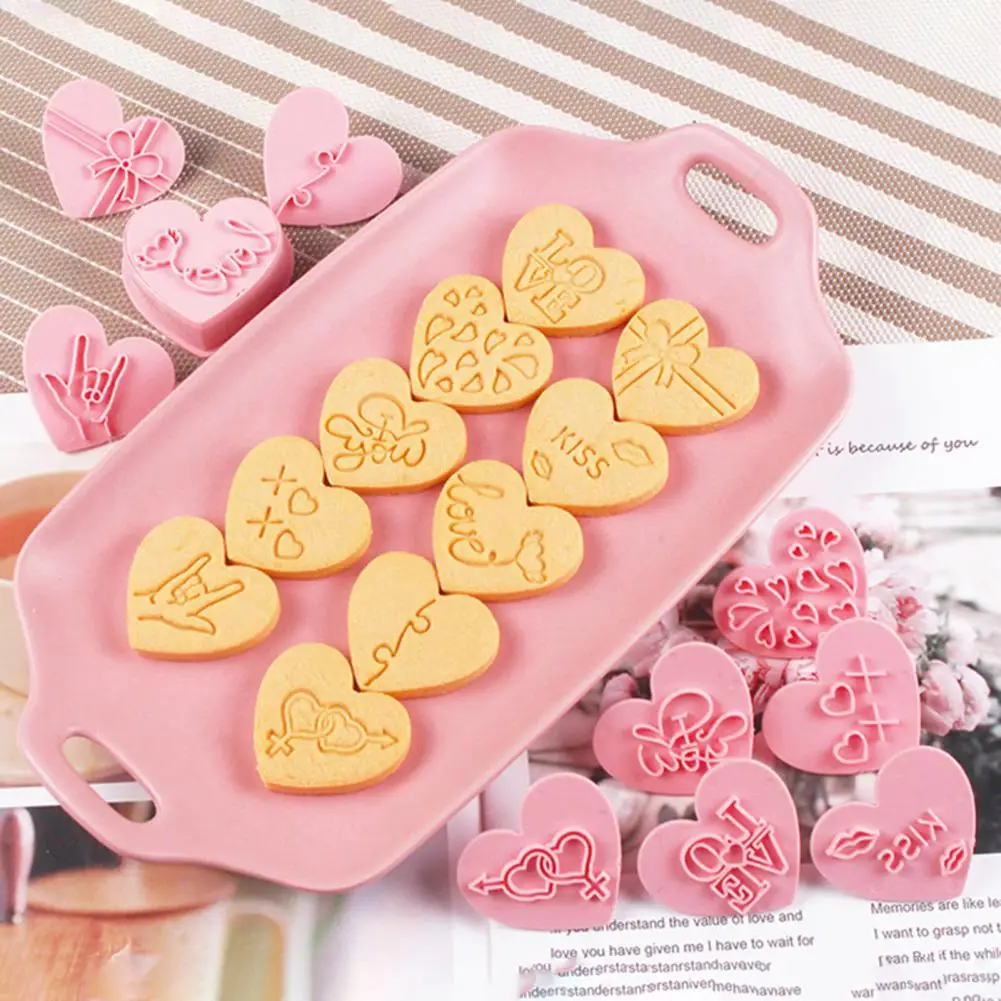 10Pcs Cookie Cutter Reusable Cartoon Design Non-stick DIY Happy Valentine\'s Day Love Heart Shape Fondant Cake Stamp Kitchen Tool