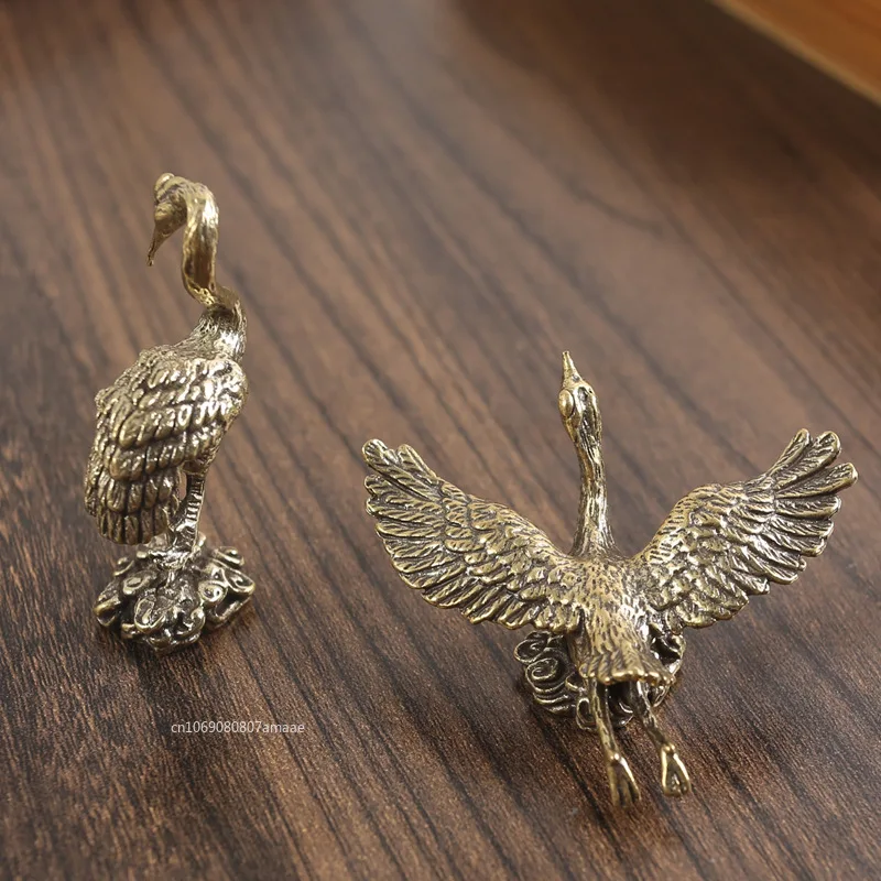 1pc mini estatuetas de guindaste de bronze miniaturas ornamentos de mesa decorações da sala estar artesanato acessórios pequena estátua animal