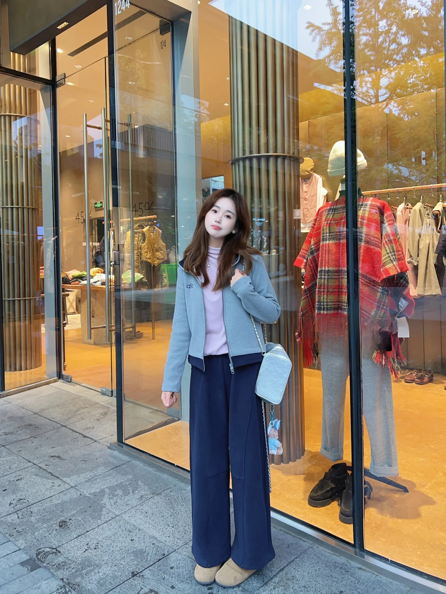 

Комплект из худи и брюк с широкими штанинами Thiened Fce, размер S, женский зимний повседневный костюм, брюки с высокой талией, комплект из двух предметов