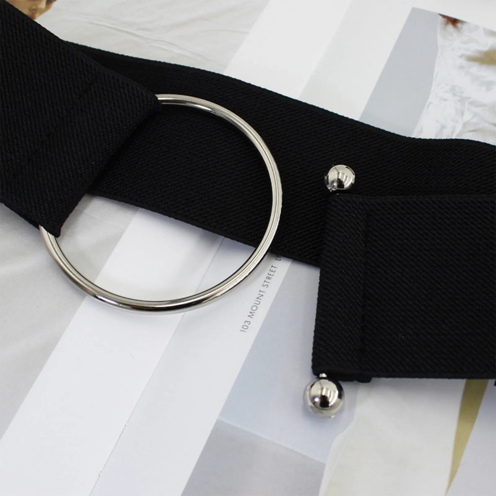 Elastische riem met metalen ringgesp – Koreaanse styling decoratieve tailleband voor dames 5 cm elastiek voor truijurken en rokken