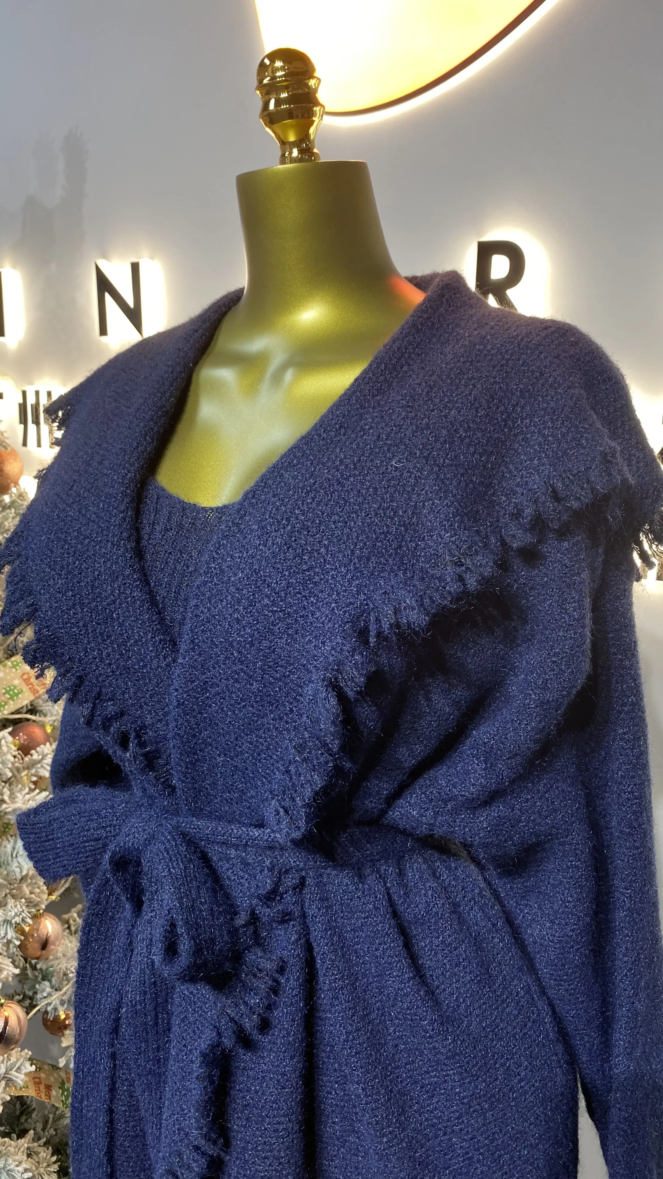 เรียบง่าย มีสไตล์ สง่างาม สีพื้น แขนสามส่วน จีบแบบมิยาซากิ ชุดเดรสออกงานสำหรับผู้หญิงไซส์ใหญ่-GZXX191