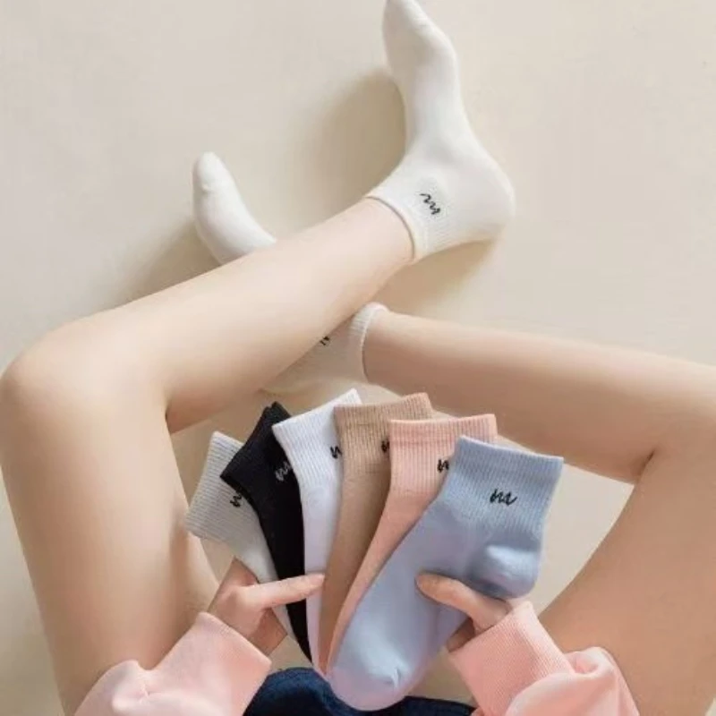 

7 pairs Women's spring summer non slip short boat socks casual women's socks breathable sweat absorbing fashionable socks