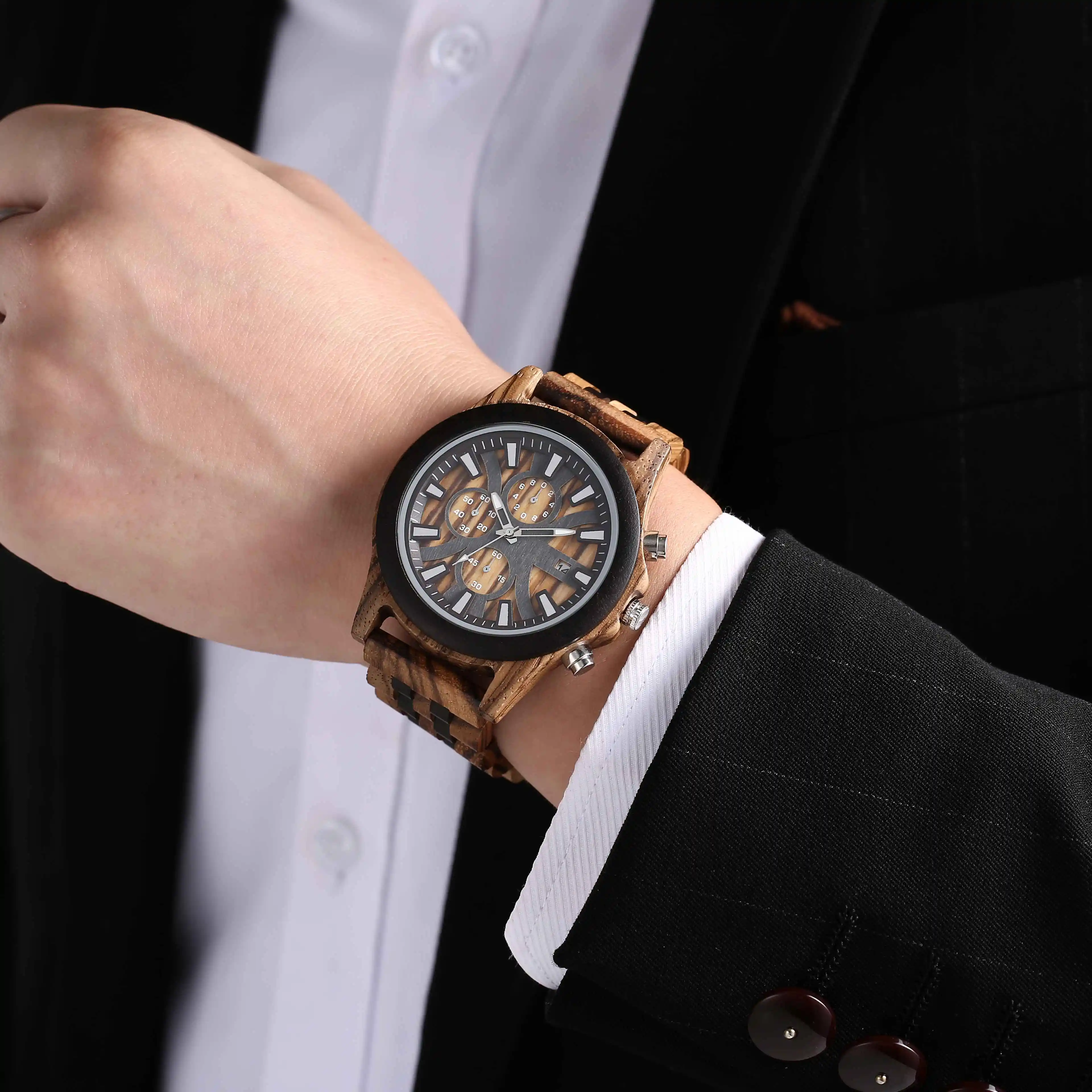 Business Herren nacht leuchtende multifunktion ale einfache leichte Uhr natürliche reine hand gefertigte Retro Holz waage Herren Holzuhr