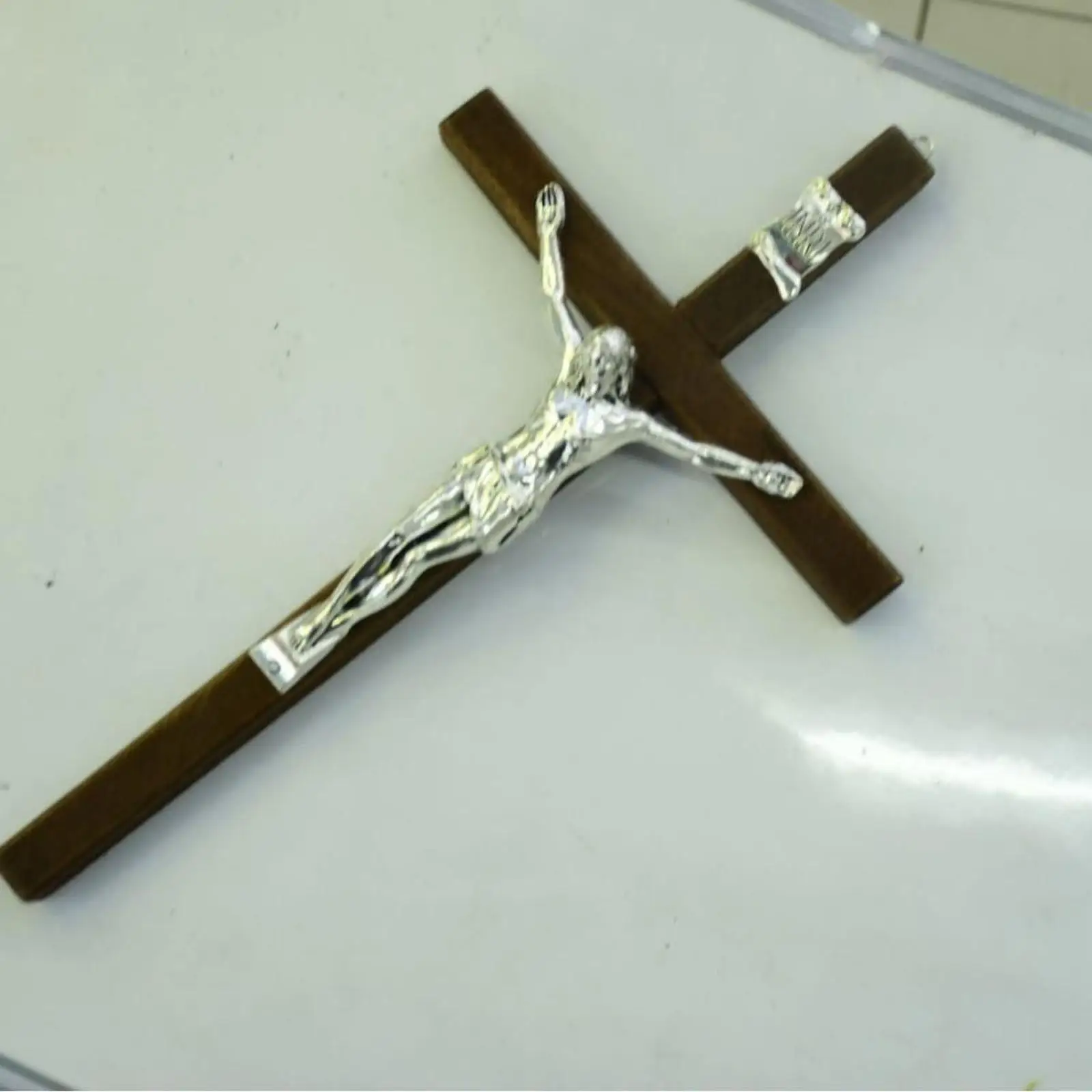Wall Crucifix Cross Wooden Jesus Figurine Home Decoration Ornament for Interior House Decoration and Devout Gift Wall Crucifix Cross Wooden Jesus Figurine Home Decoration Ornament for Interior House Decoration and Devout Gift
