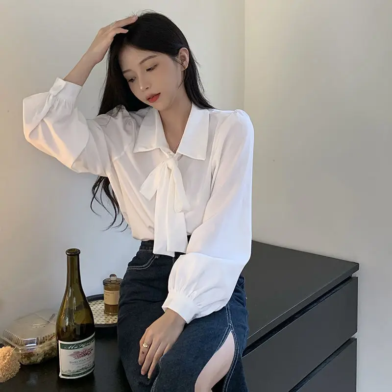 White Shirts Women Bow Casual Cute Ulzzang Students Long Sleeve Fashion Simple All-match Spring Clothing Daily Cozy Elegant Tops