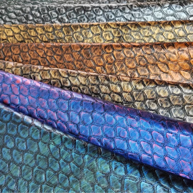 

Металлический узор змеиной кожи, искусственная кожа, ткань, сиденье, жесткий пакет, фон, украшение стены, одежда, дизайнерский материал, ткань