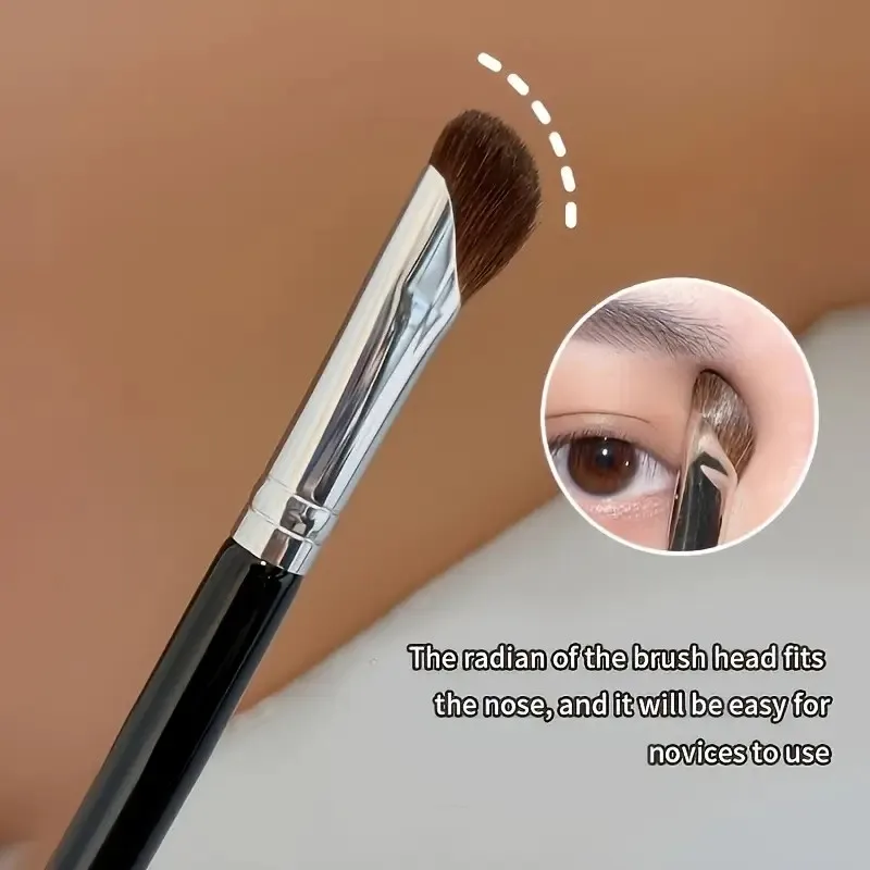 Pinceau professionnel pour le contour du nez – Ultra doux, adapté aux voyages, cadeau parfait pour les amateurs de maquillage (idéal pour le retour à l'école et les vacances