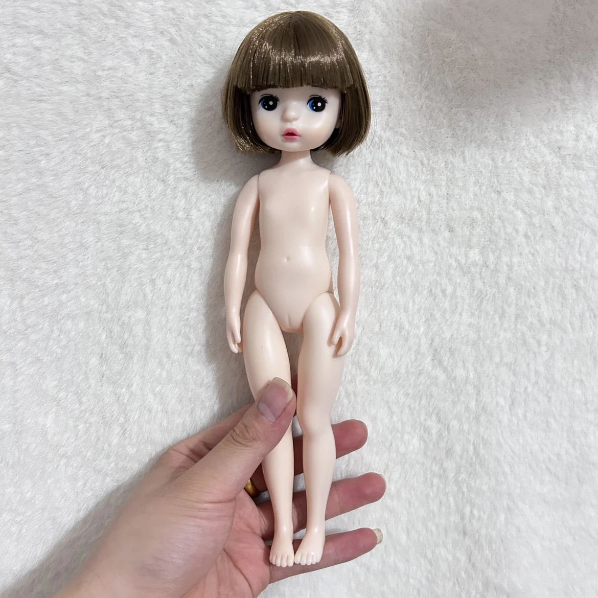 New 22cm Doll Cute Face Lovely Girl Nude Dolls Girls Toy