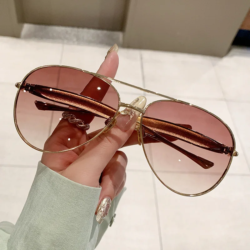 

Trendy New Metal Sunglasses Women's large Frame Toad Mirror Retro Double Beam Sun Glasses