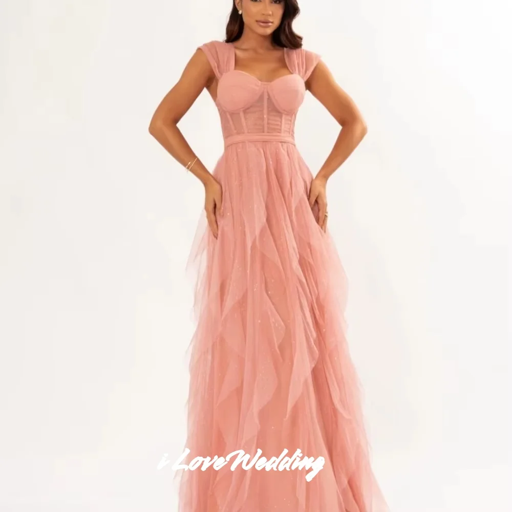 فساتين سهرة أرجوانية على شكل قلب 2025 تول بحزام سباغيتي بدون ظهر على شكل حرف a متعددة الطبقات بطول الأرض فساتين الحفلات حسب الطلب