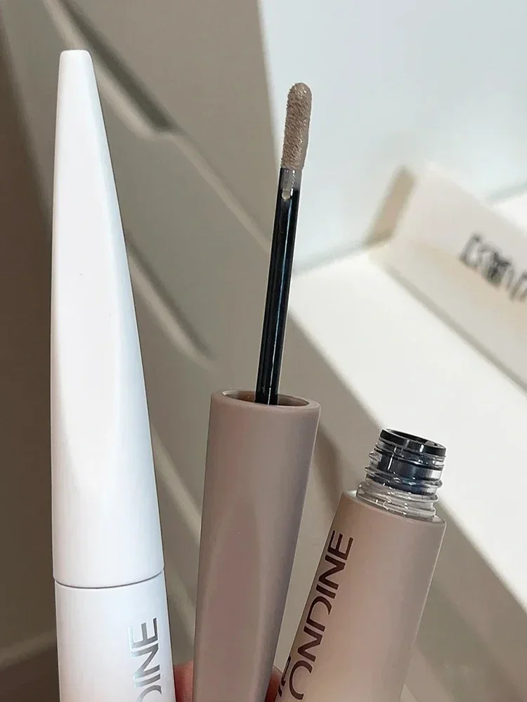 Little Ondine Correttore liquido Evidenziatore Ombra opaca Contorno viso Liquido Ombra per naso Stick Trucco grazioso Cosmetico di bellezza rara