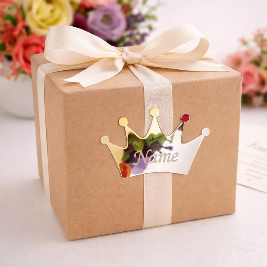 50 Stück Personalisierte Spiegel-Kronen-Namensaufkleber Acryl Hochzeitsgeschenk-Etiketten Maßgefertigte Party-Dekoration Tischdekoration Babyparty