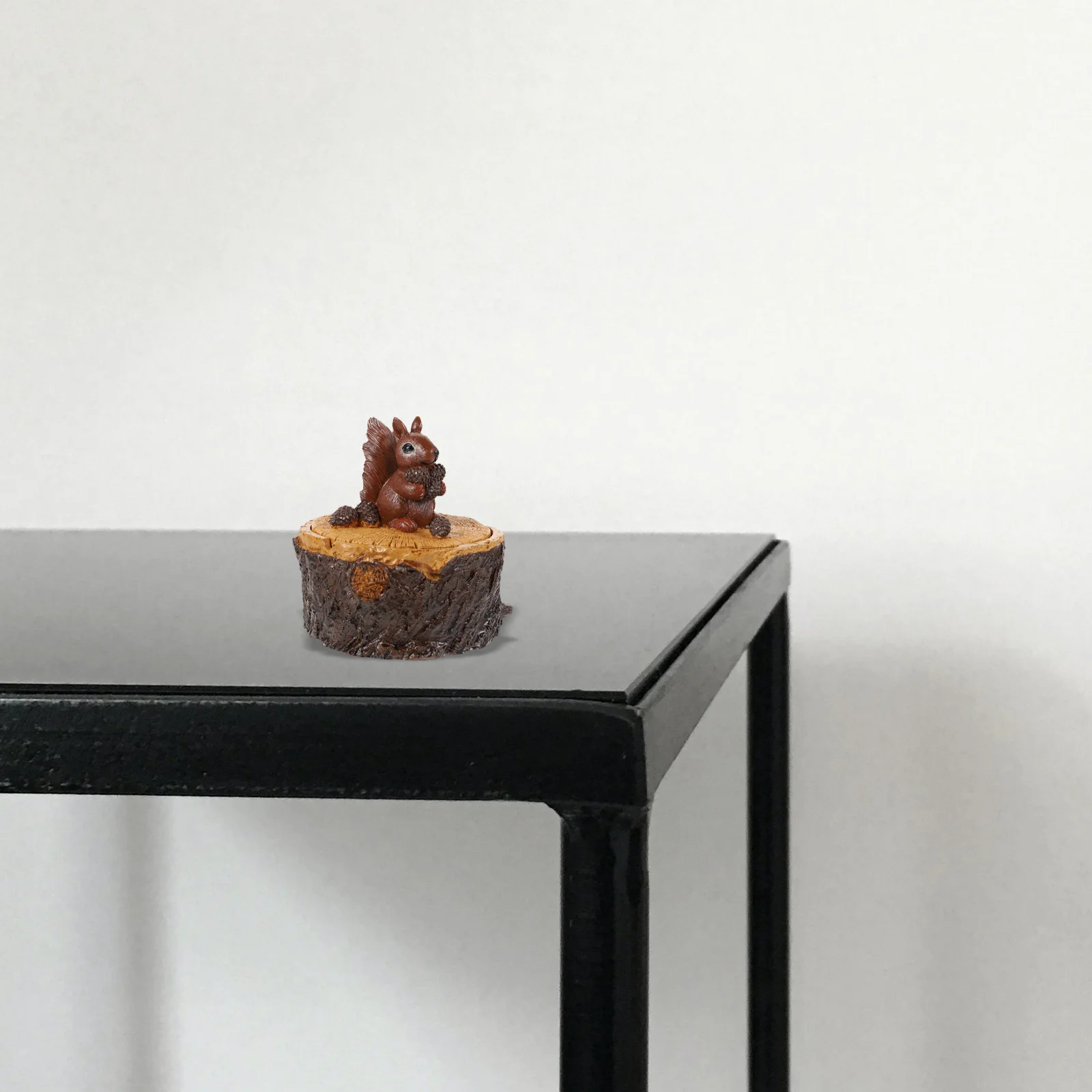 

Indoor Use Ashtray Adornment Exquisite Desktop Decoration Cigarette Butt Container
