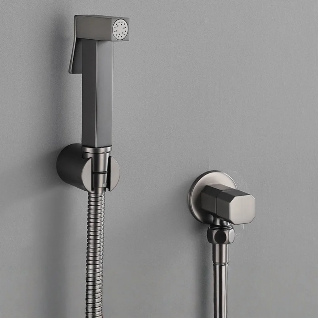 رمادي بيديه للحمام صنبور الماء البارد نحى الذهب المرحاض البخاخ عدة النحاس باليد المرحاض صنبور البخاخ دش رئيس أسود