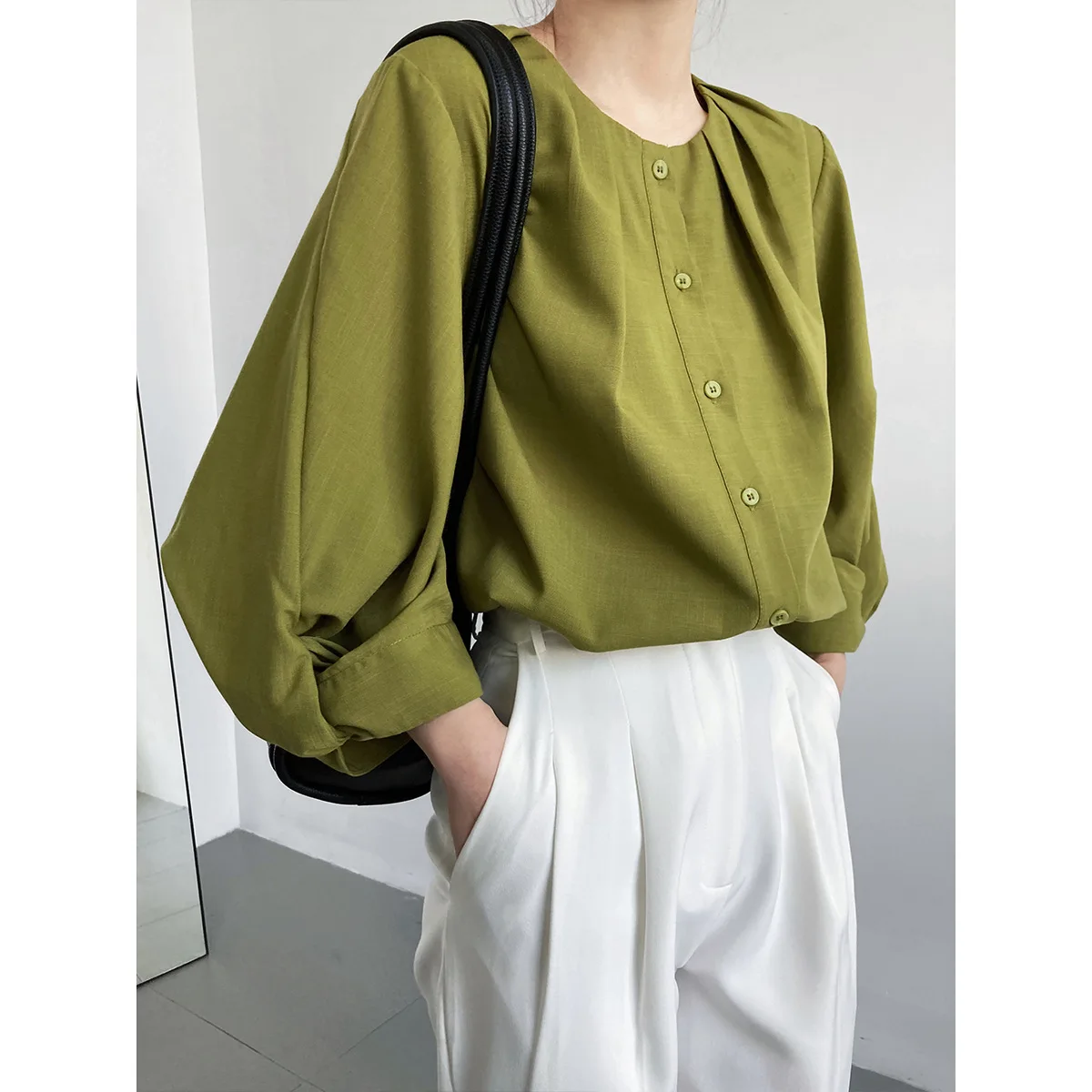 Women Clothes Temperament Cotton Linen Lantern Sleeve Shirt 2024 Spring Summer Personality Design Solid Color Simple Loose Top