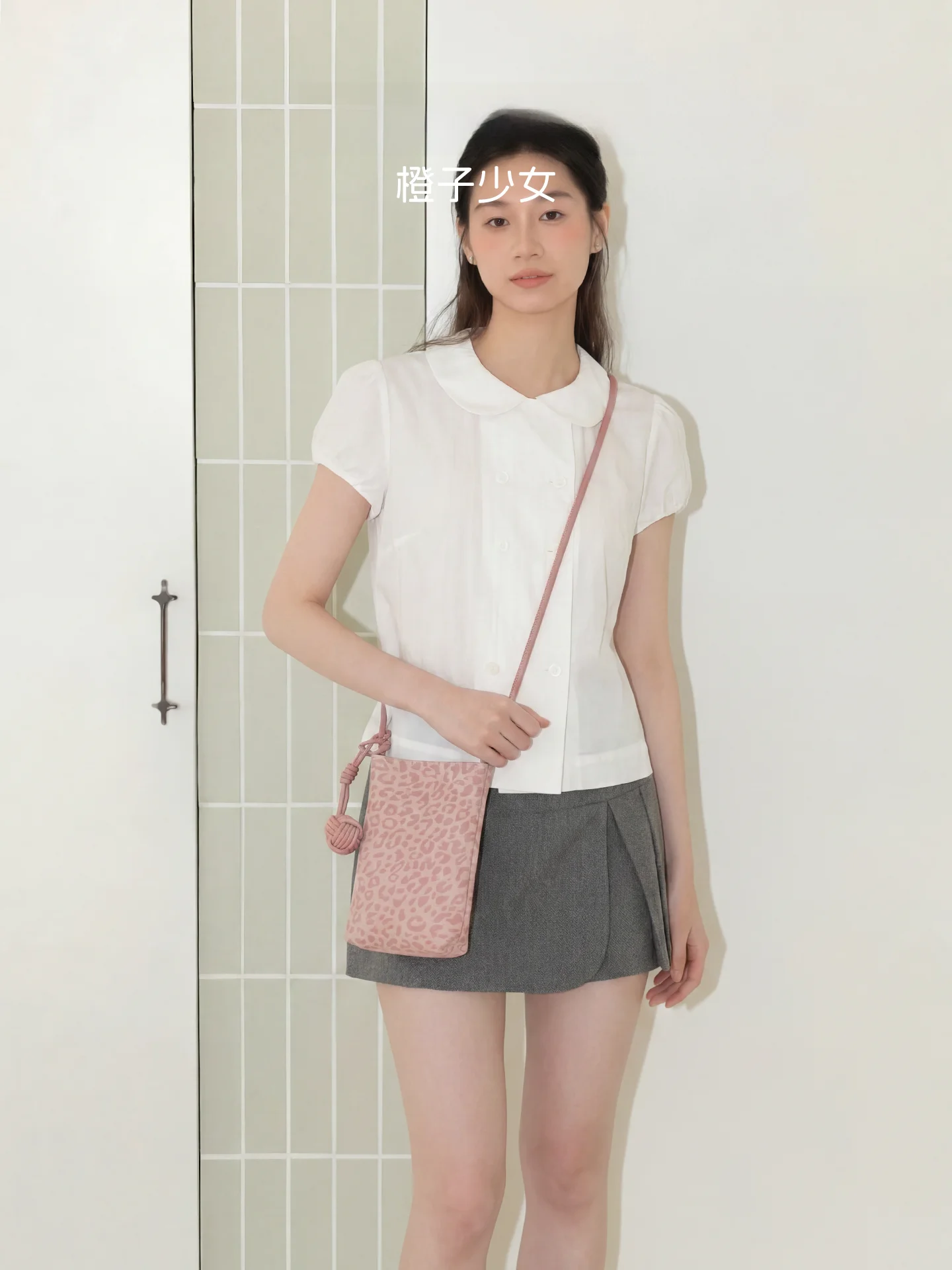 

Leopard Print Women's Crossbody Phone Bag Fashionable Korean Style Orange Girl Single Shoulder Bag for Daily Use