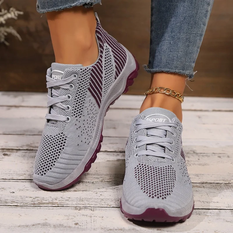 Chaussures de sport décontractées à lacets pour femmes, baskets rondes en maille, chaussures respirantes d'été pour femmes, chaussures de plein air tissées volantes