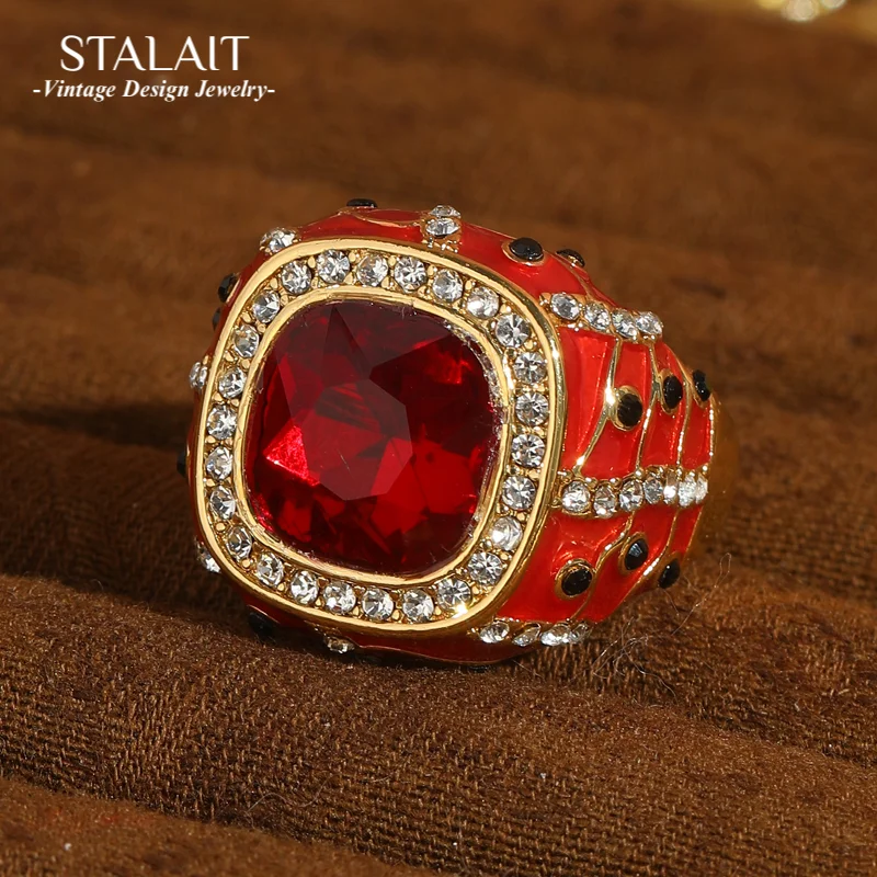 

﻿ Vintage Red Crystal Rings Square Rhinestone Enamel For Women Accessories Open Gold Plated Jewelry Luxury Designer 2025 Trends