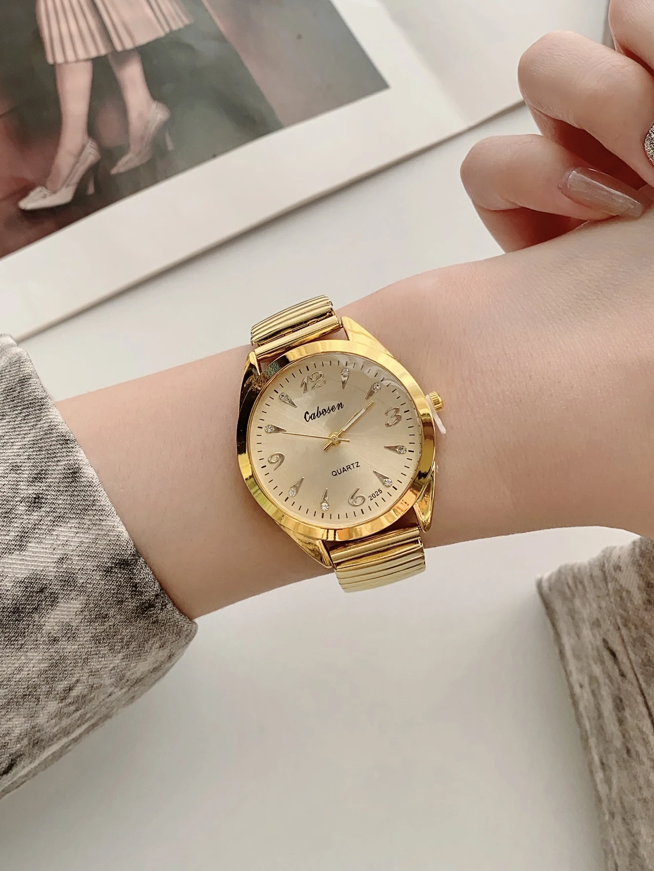 Golden Women's Stretch Watch Fashion Simple Hundred Square Round Large Dial Quartz Stretch Strap Couple's Watch