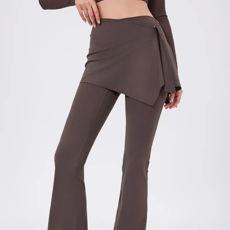 تنورة للجري من قطعة واحدة للياقة البدنية وتدريبات اليوجا ملابس رياضية مثيرة للفتيات من ألياف البوليستر مجموعة الصيف الكلمات الساخنة