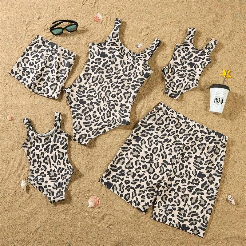 2024 Leopard Swimsuits Family Matching Outfits One-Piece Mother Daughter Swimwear Mommy and Me Clothes Father Son Swim Trunks