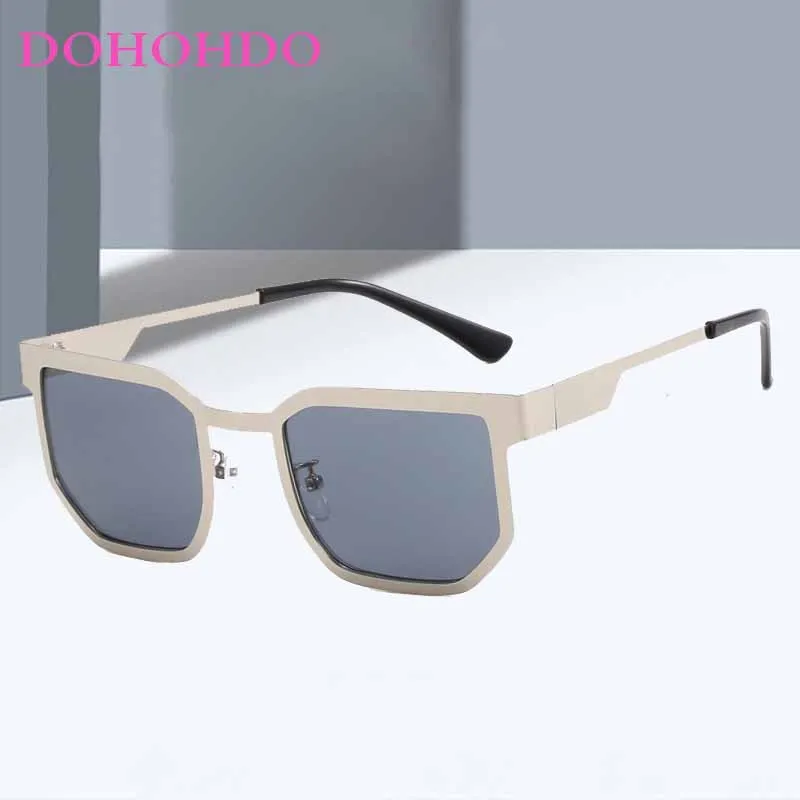 

Punk Metal Fashion Square Men Women Sunglasses Brand Designer Outdoor Sports Travel Drive Fishing Glasses UV400 Lentes De Sol