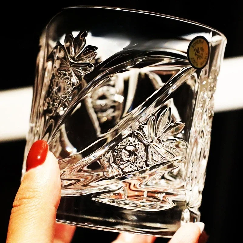 

Flower crystal glass xo whiskey foreign wine cup