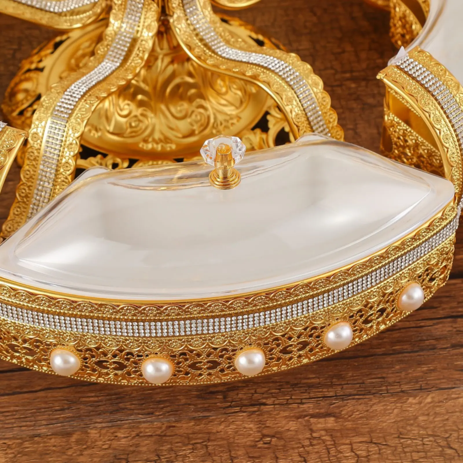 

Circular Compartment Tray Gold-Toned Divided Serving Tray Compartment Snack Container Openwork Tableware Dishwasher Safe