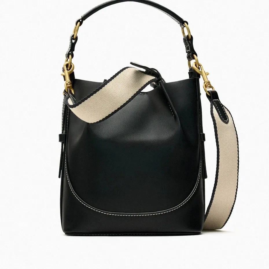 

‌2025 Bucket Bag for Women Brown Drawstring Bag Wide Strap Top Handle & Crossbody Purse Korean Style Soft Minimalist Tote