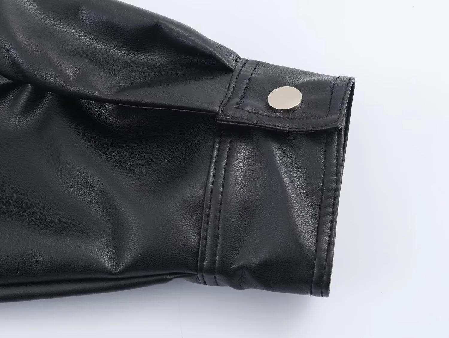 سترة نسائية غير رسمية جديدة لشتاء 2025 متعددة الاستخدامات وبسيطة وقلنسوة وتأثير جلدي معطف فضفاض #4