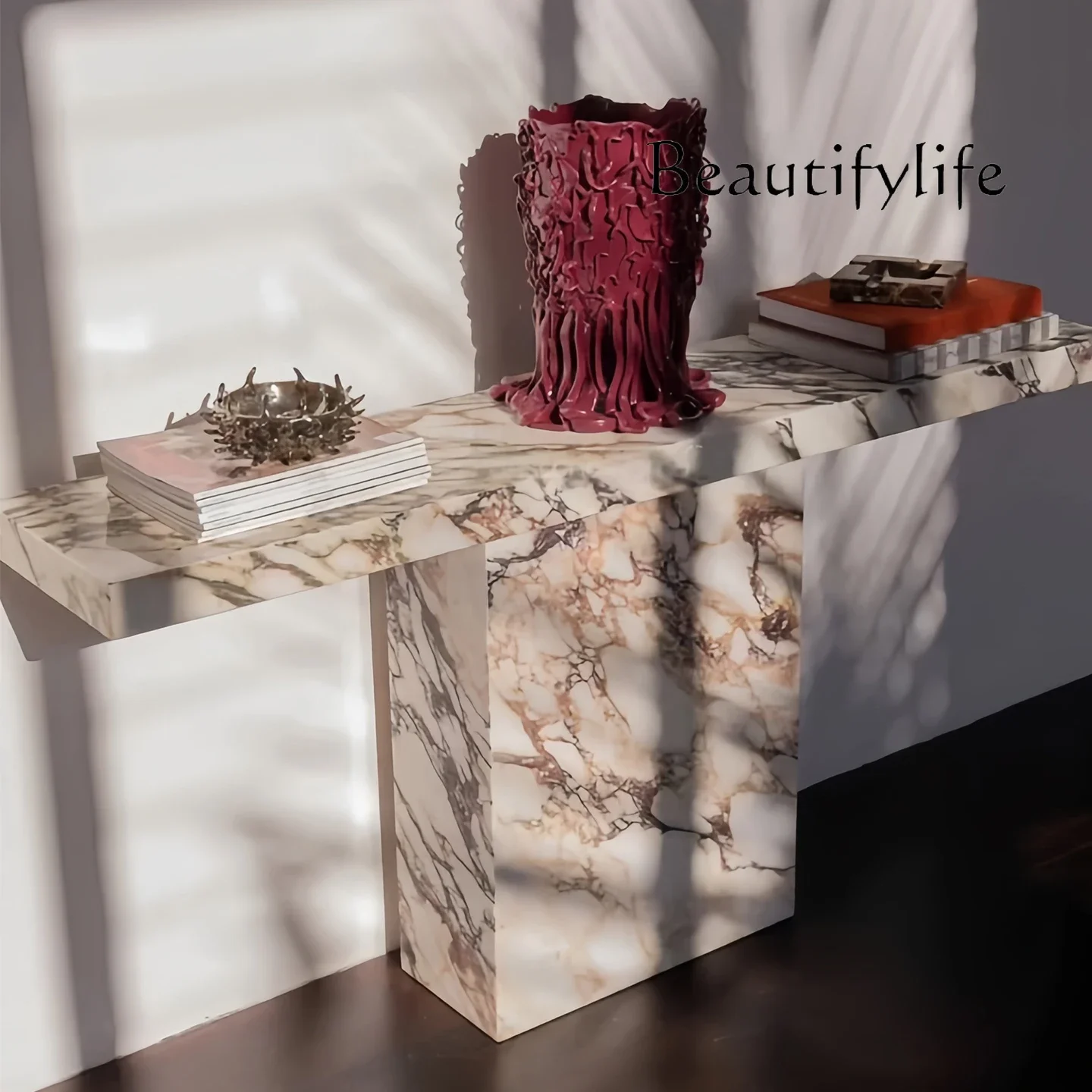 C francês retro caraca roxo medieval mármore varanda mesa atmosfera design porta de entrada retangular