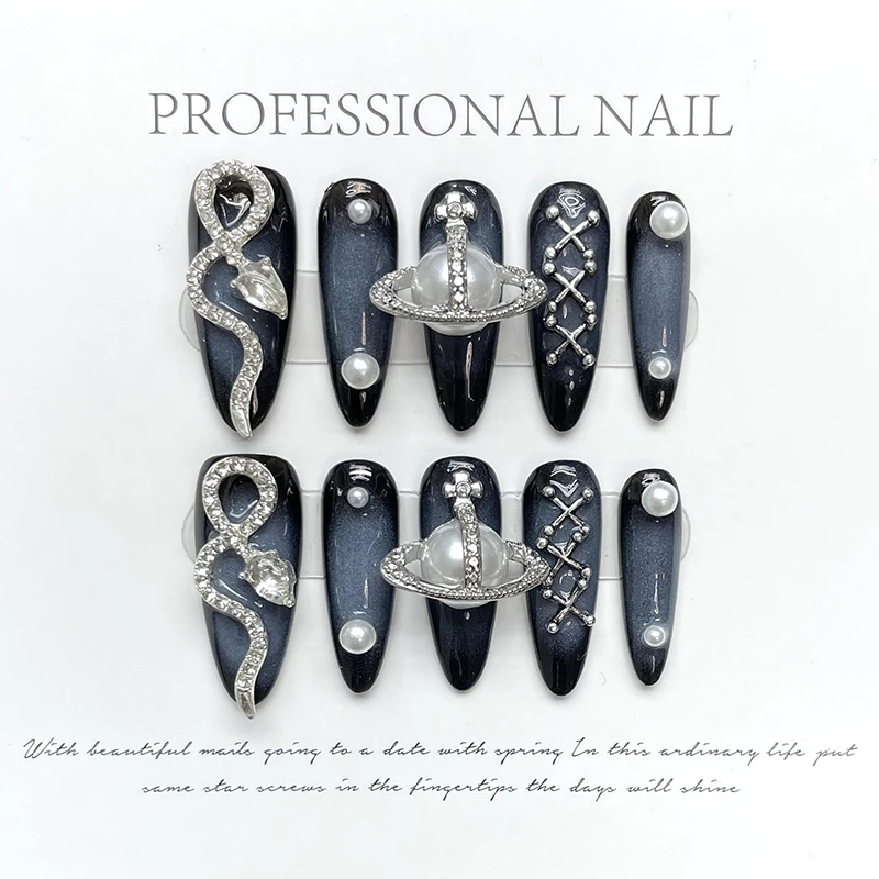 10pcs Fashion Handmade Press on Nail Punk Style Metal Snake Decoration with Diamonds Daily Wearable Artificial False Nail