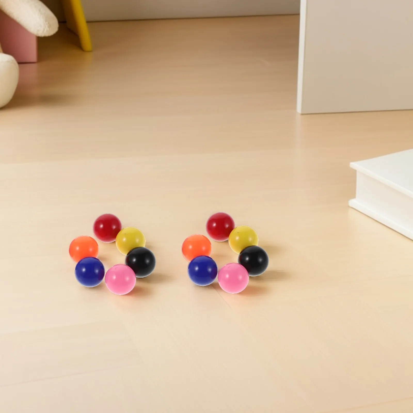 200個入り、14mmの滑らかなプラスチック製カラーボール。中国式チェッカーゲームやテーブルゲーム、色分け、算数、数え方、家族でのゲームに最適。