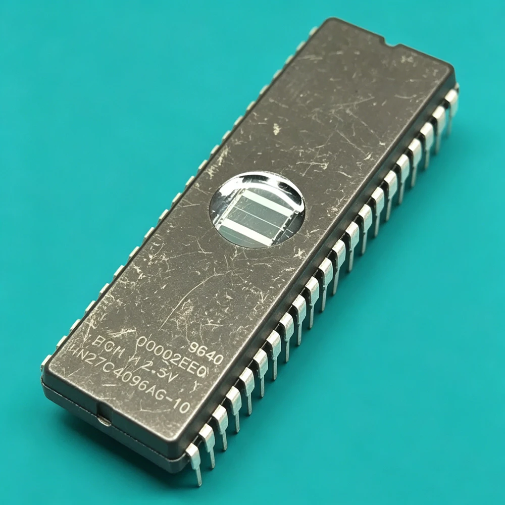 5pcs/lot CDIP-40 HN27C4096G N27C4096AG-10 In Stock