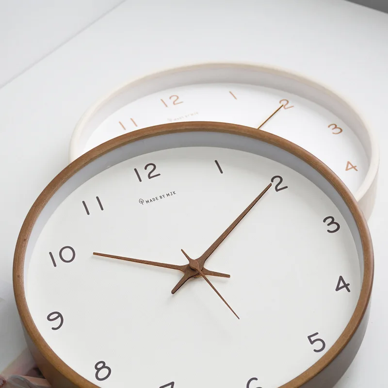 Solid wood wall clock modern minimalist living room home silent clock personality fashion creative Nordic clock