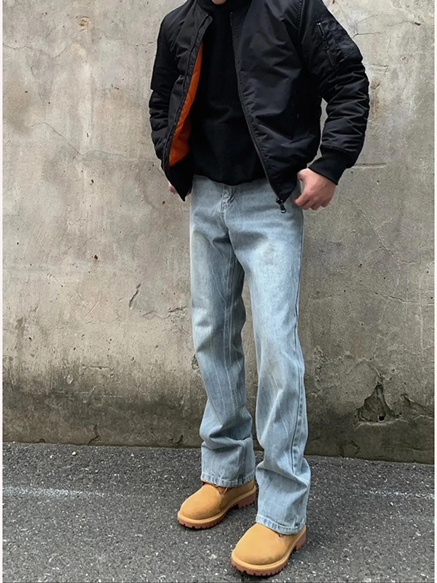 

Мужские джинсы из светлого денима с эффектом потертости, утепленные флисом, прямого кроя, с эластичным поясом, в уличном стиле, осенне-зимняя мода