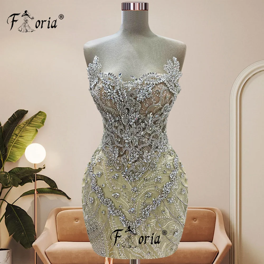 Sparkly Major Silver Crystal Jewels Cocktail Dress Champagne Sleevelsss Beaded Short Prom Party Dress Celebrity Homecoming Gala