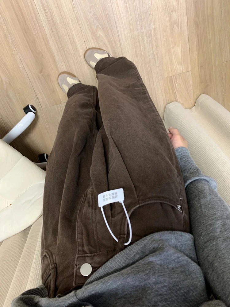 بنطلون جينز نسائي مقاس كبير بتصميم كلاسيكي واسع الأرجل، قطع مستقيم، مناسب لفصلي الخريف والشتاء، يبرز الجسم بشكل مثالي، بنطلون...