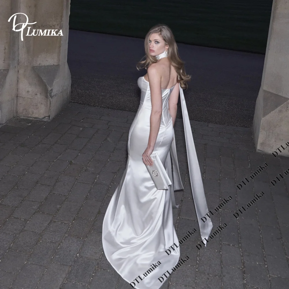 Scarf Neck Satin Mermaid Wedding Dress with Draped Train Sexy Slim Fit Bridal Gown with Choker Detail for Modern City Wedding