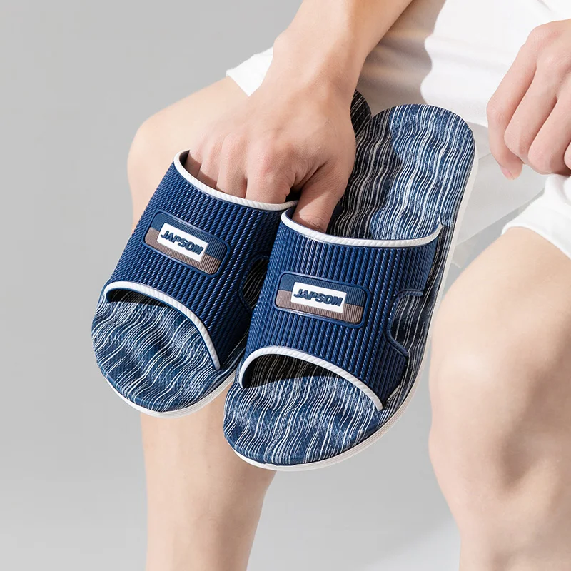 

HKDQ 2025 Couples Slippers Summer Non Slip Men's Slippers Indoor Outdoor Soft Sole Slides Comfortable Home Shoes for Women Men