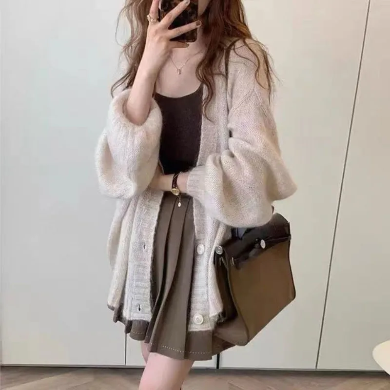 Women\'s Early Autumn Korean New V-neck Knitted Cardigan Commuting Fashionable Solid Sweater Versatile Casual Long Sleeved Coat