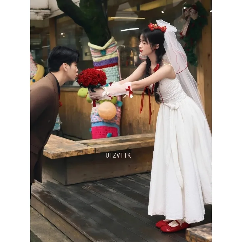 Vestido de novia Blanco Simple Línea A, vestidos de fiesta de noche con forma de corazón, vestidos de novia personalizados de Corea, vestido para sesión de fotos, novedad de 2025