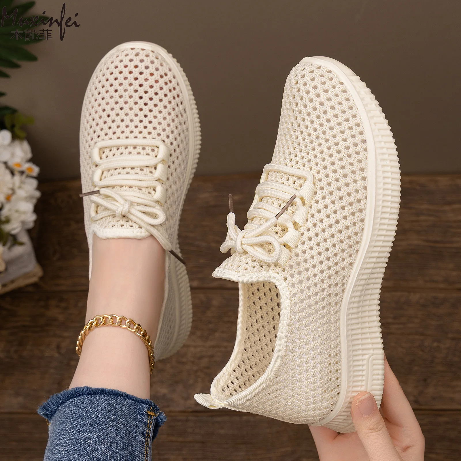 

Women's Summer New Versatile Casual Shoes with Perforated Mesh and Breathable Sports Shoes, Soft Soled and Comfortable Shoes