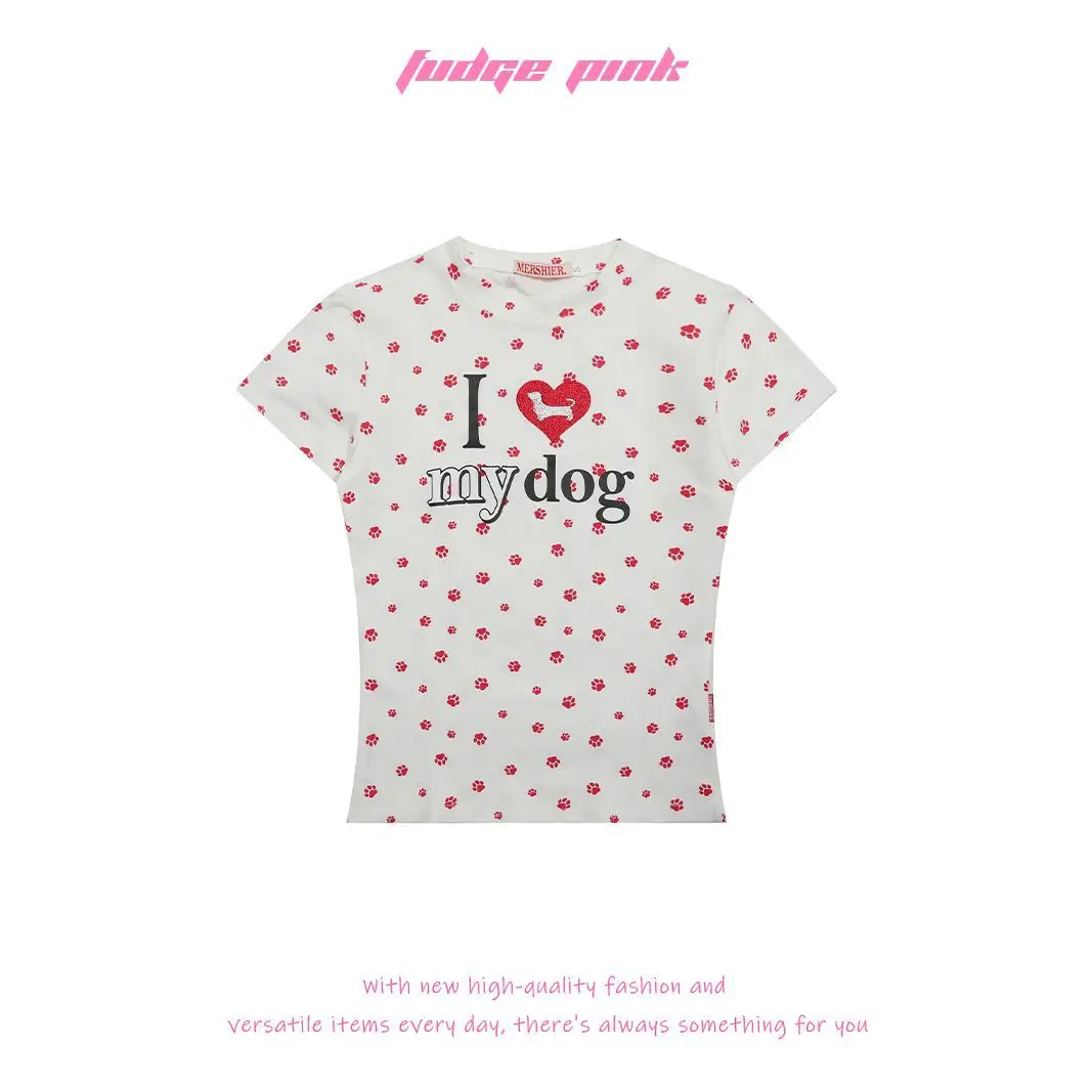 

Fudgepinkclassic T-Shirt, Pastel Pink Cropped T-Shirt, Contemporary Minimalist Short T-Shirt, Youthful Nostalgic Spicy Top